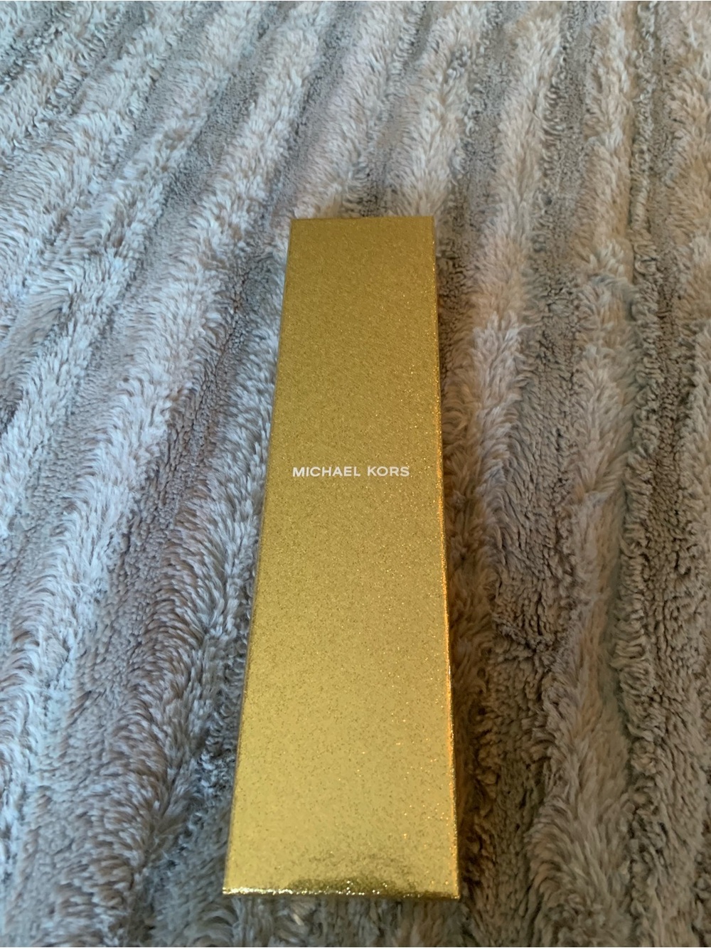 Michael Kors Initial “E”  Gold-Tone and Speckled Cord Bag Charm, NWT and Box - Picture 5 of 5